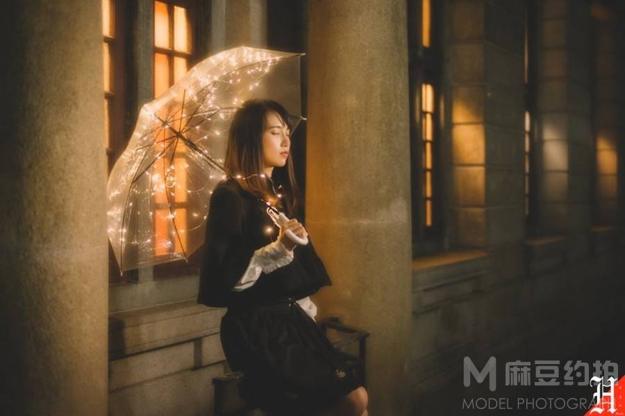 夜景模特
