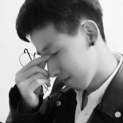 黑白模特