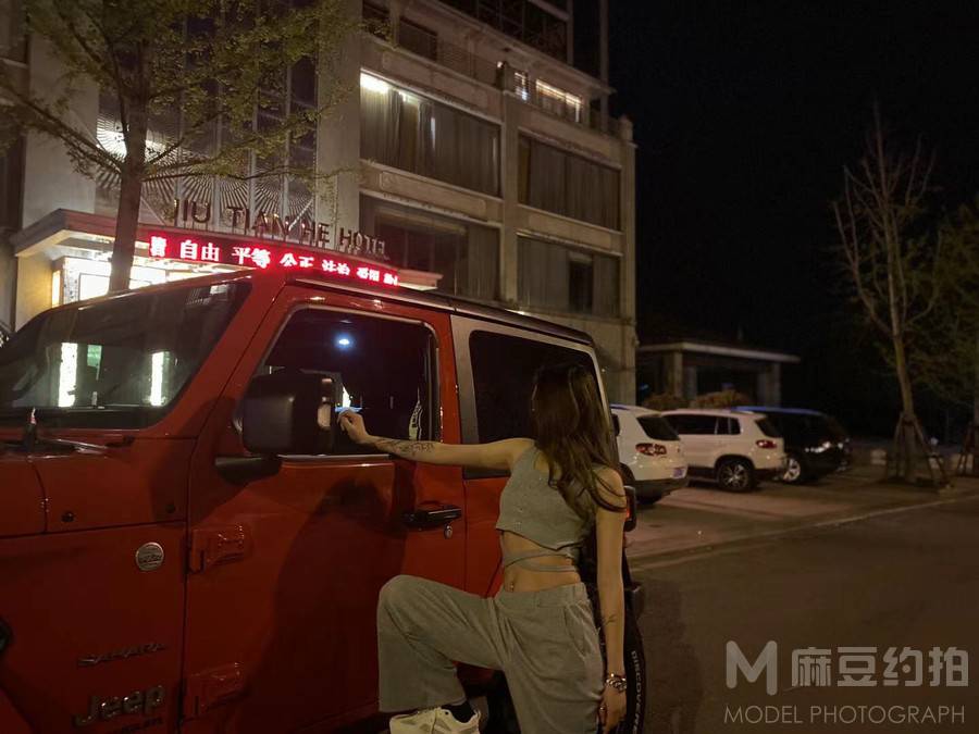 暗黑模特