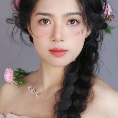 妆容模特