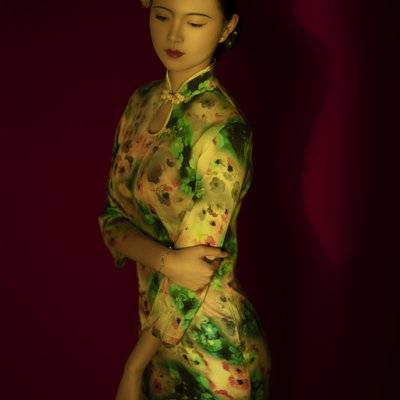 情绪模特