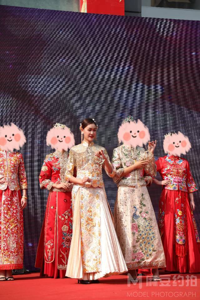 妆容模特