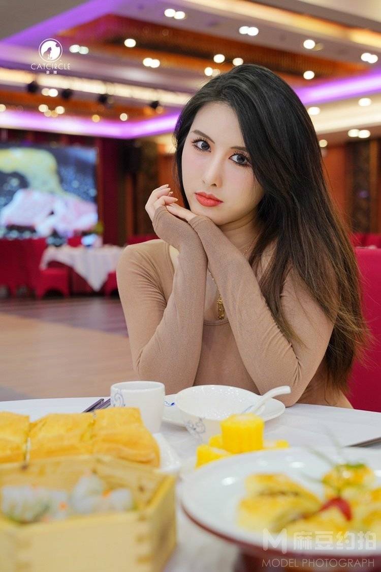 纪实模特
