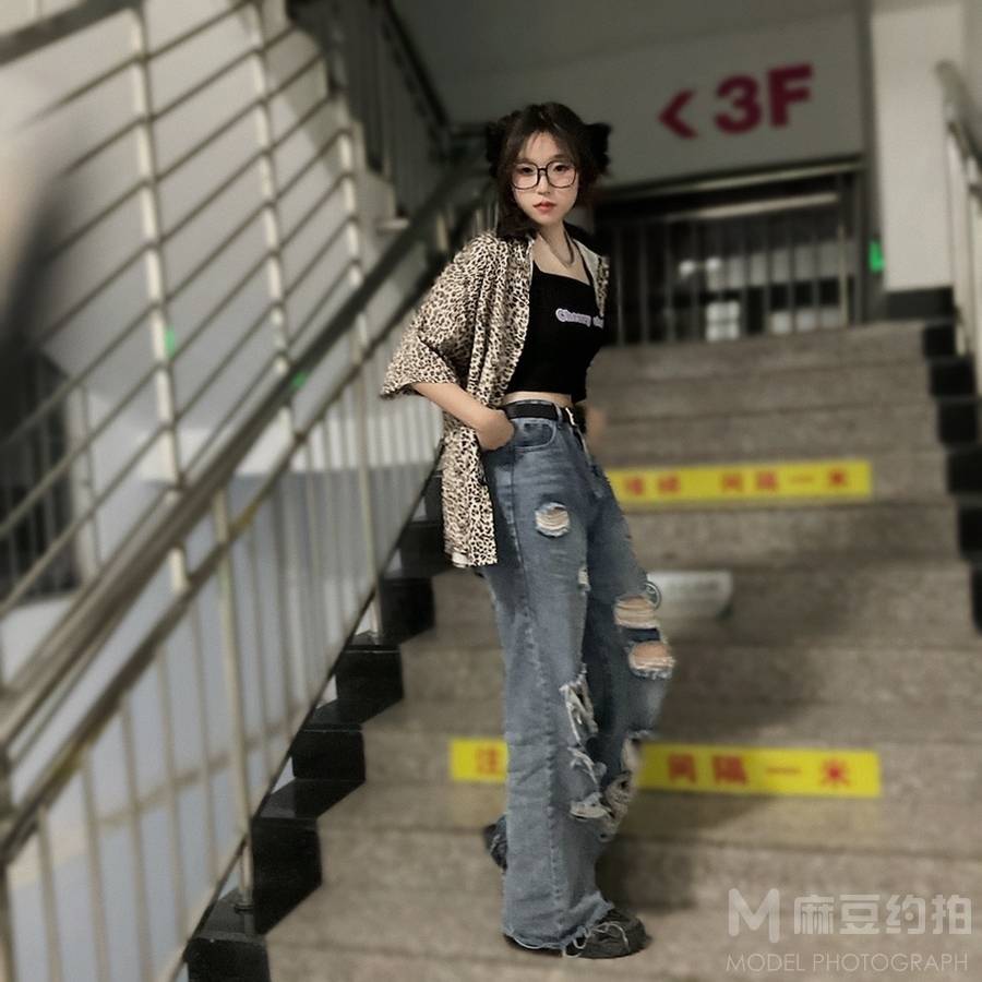 校园模特