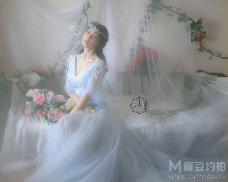 妆容模特