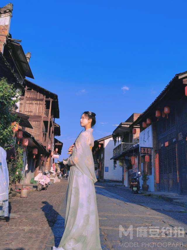 民国模特