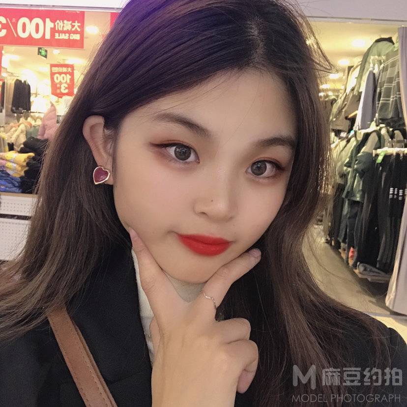 清新模特