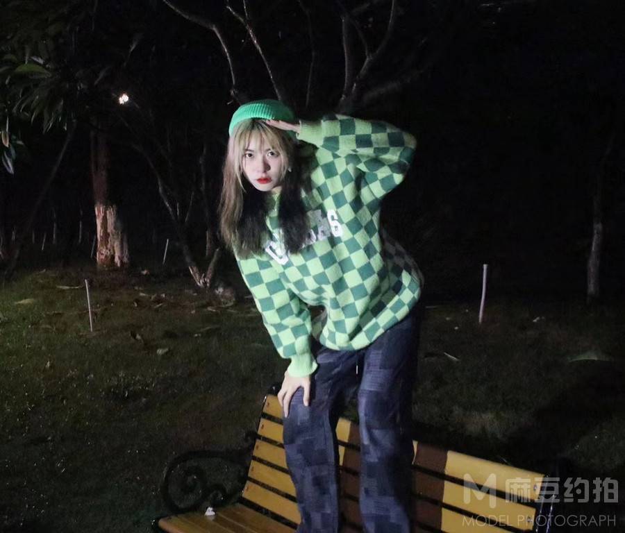 校园模特