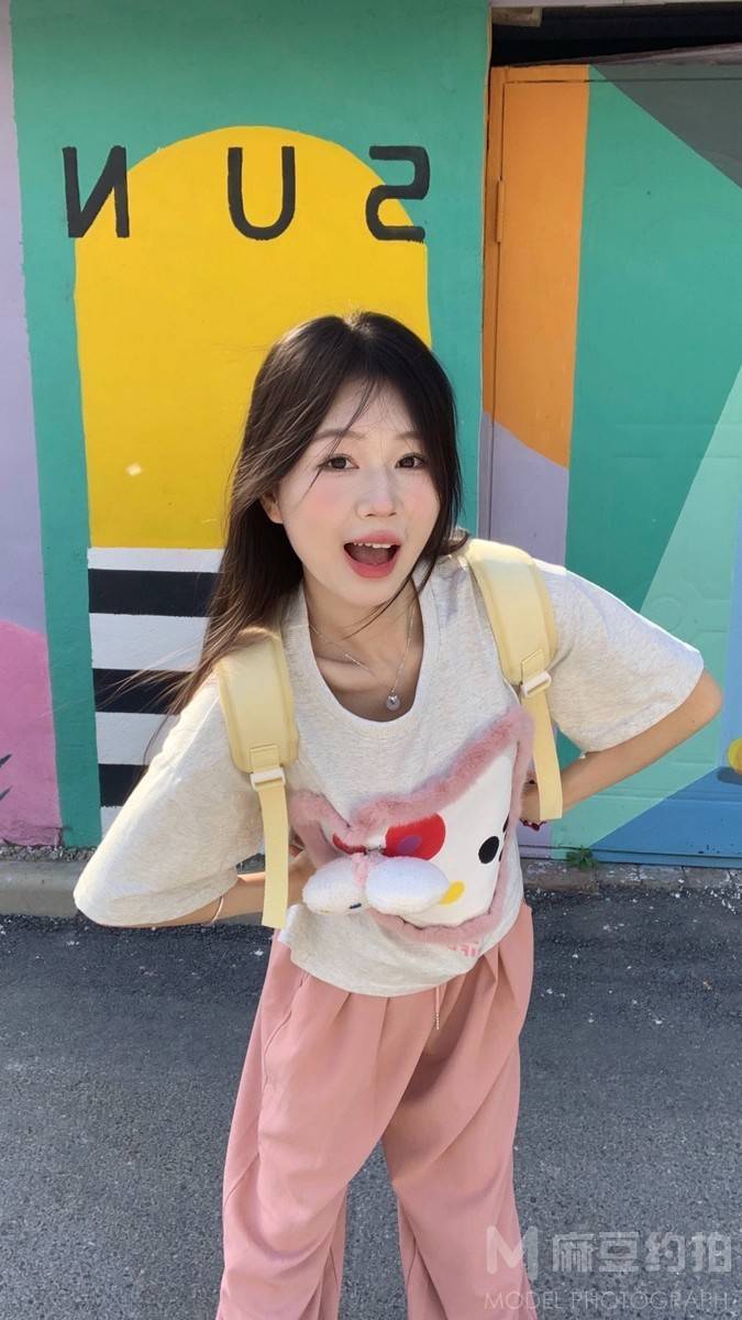 清新模特