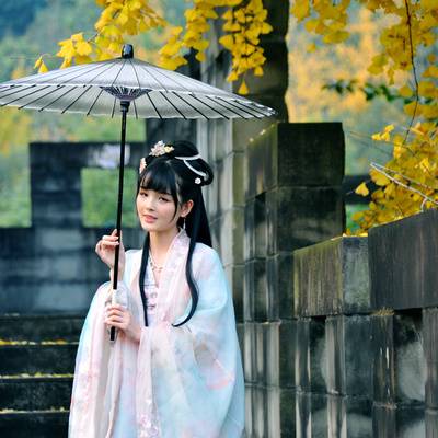 汉服模特
