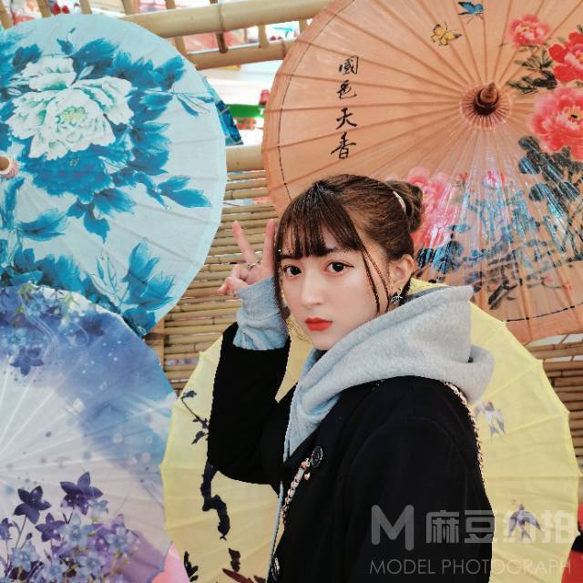 情侣模特