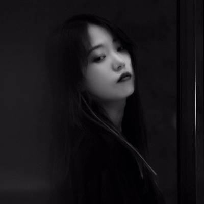 黑白模特