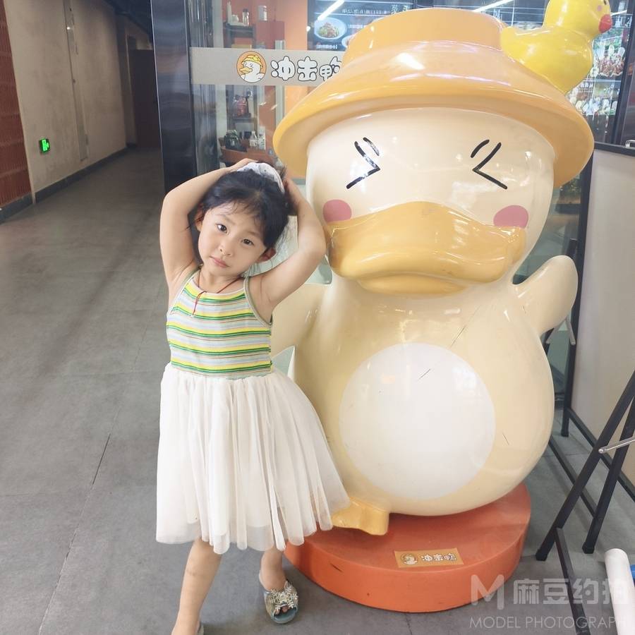 民国模特