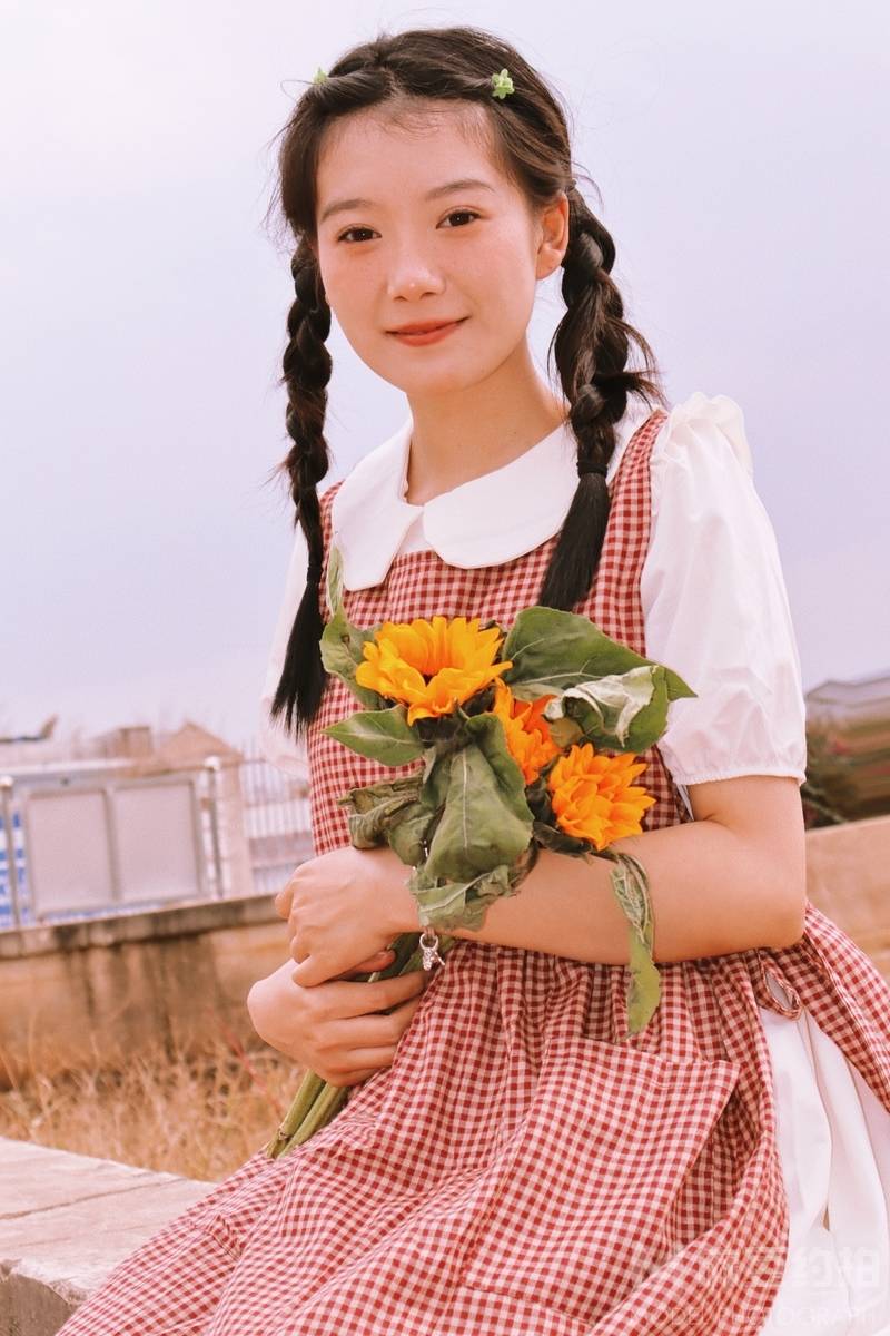 胶片模特