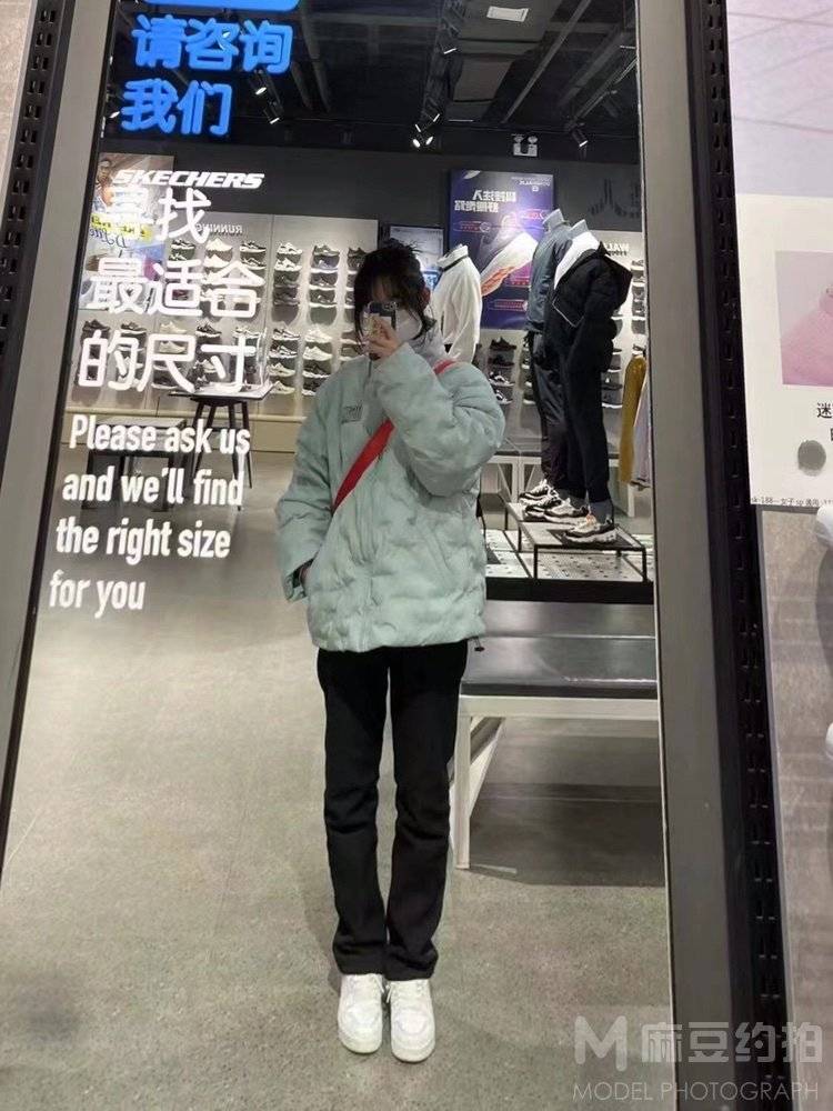 校园模特