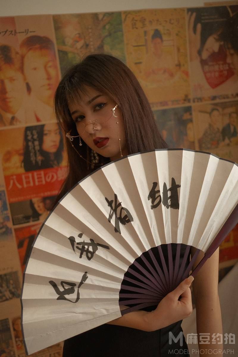 胶片模特