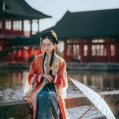 汉服模特