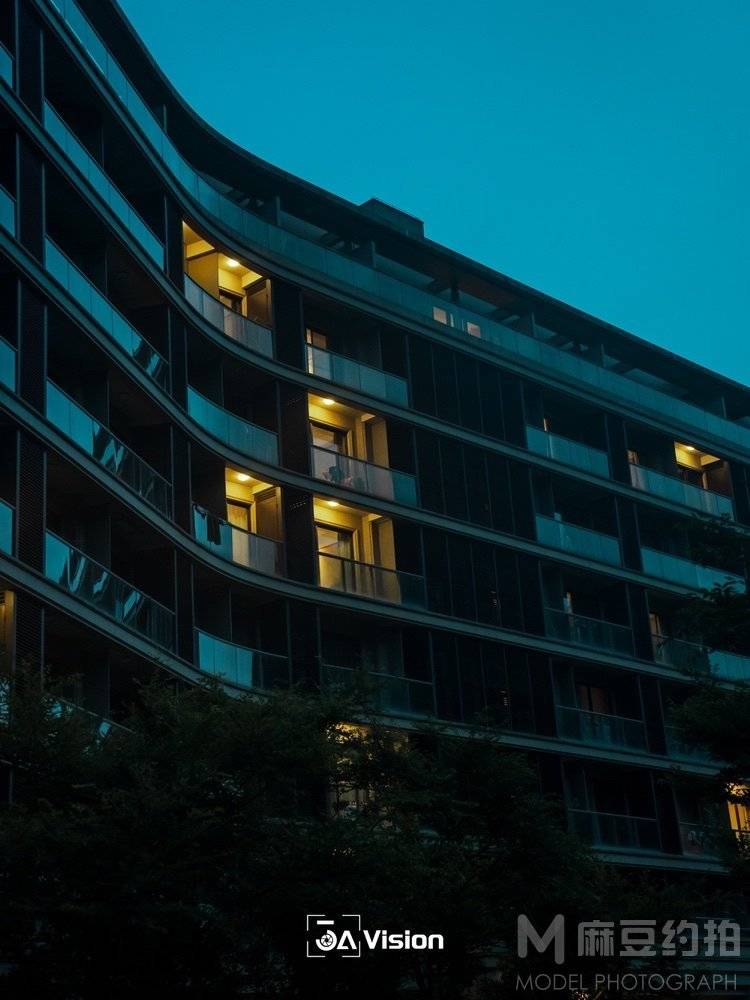 夜景模特