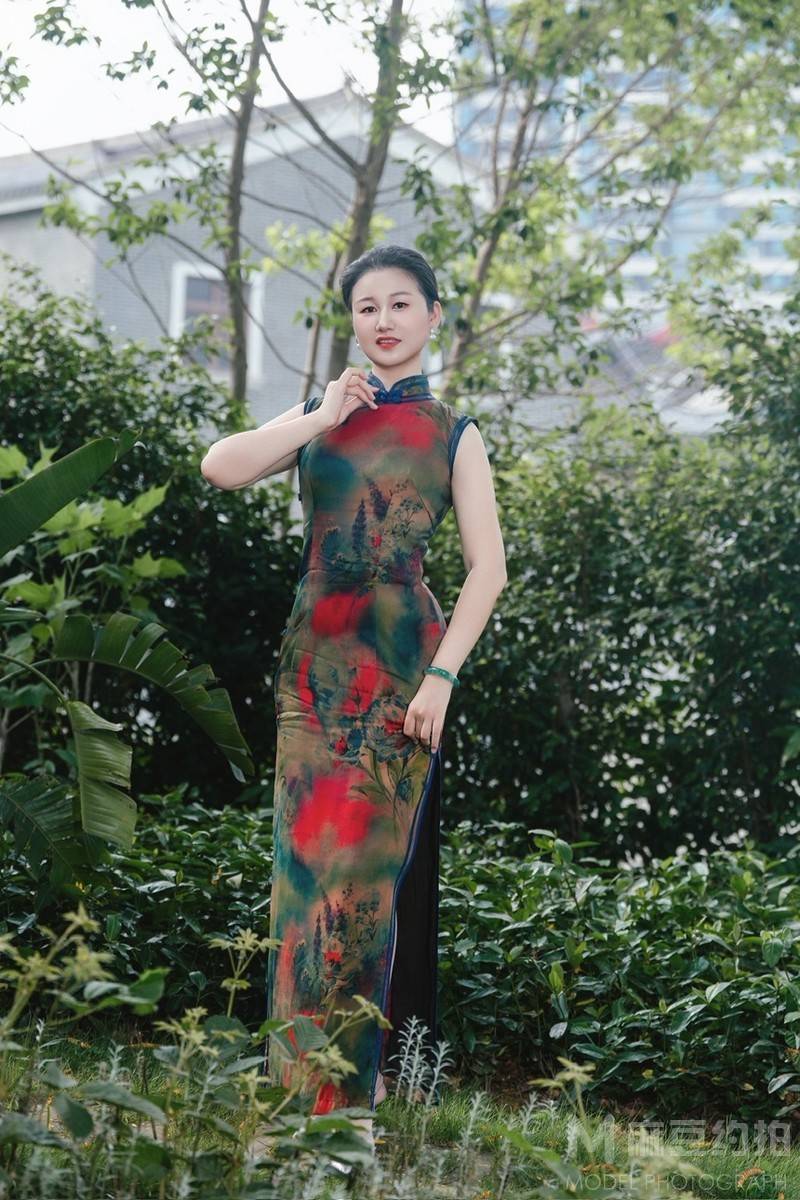 旗袍模特