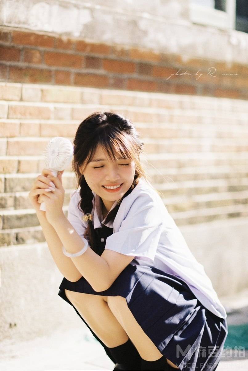 胶片模特