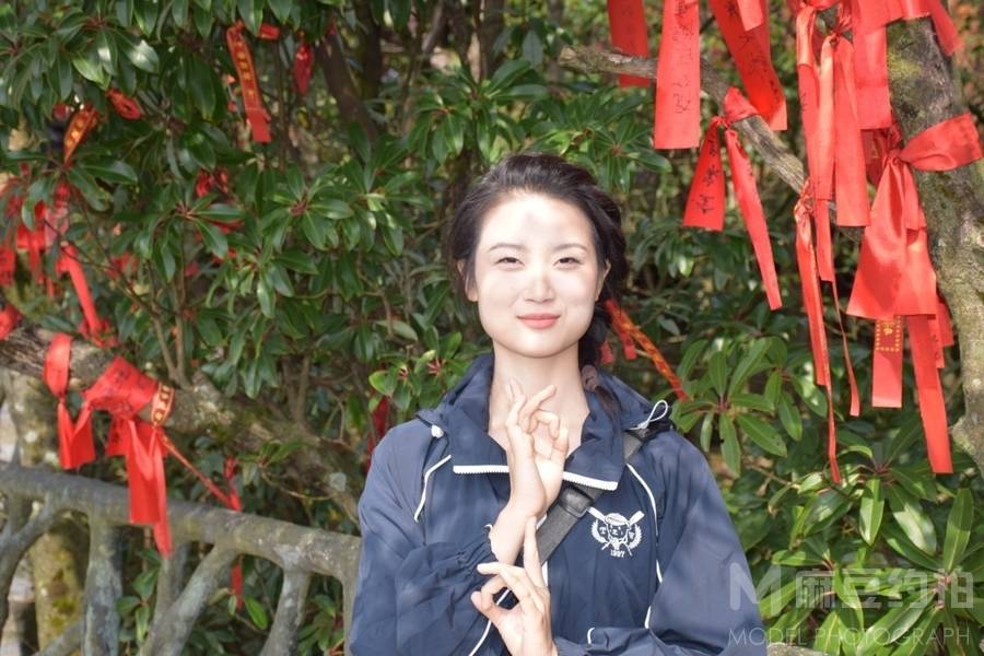 清新模特