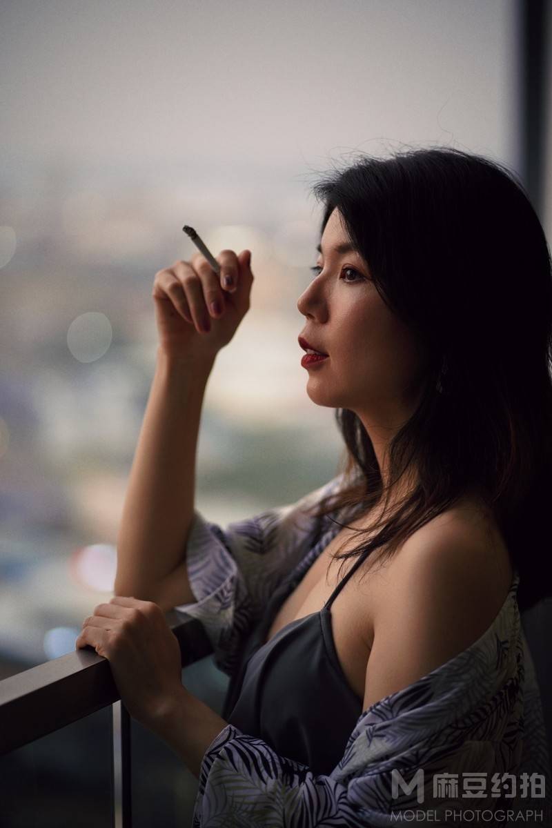 胶片模特