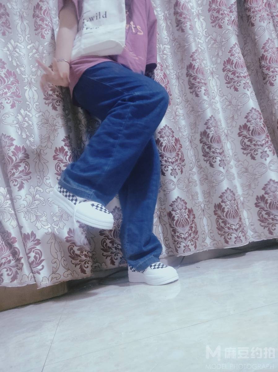 胶片模特