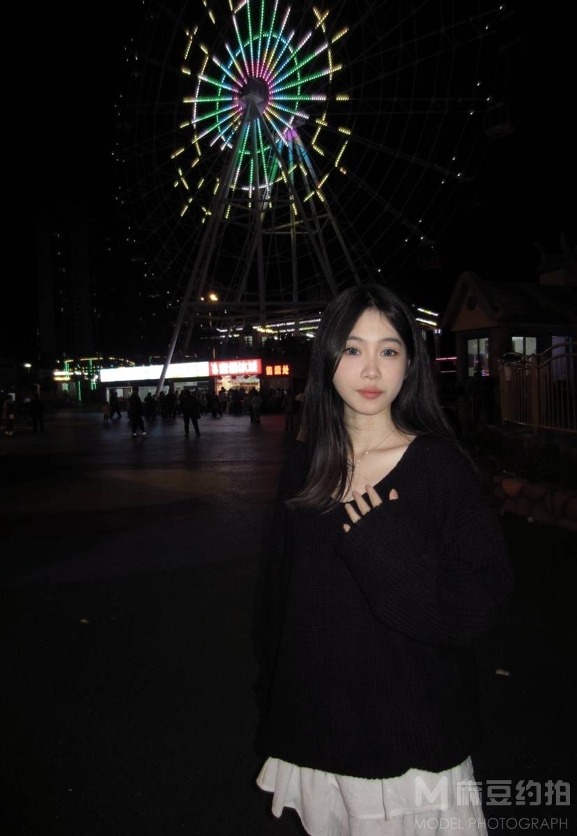 夜景模特