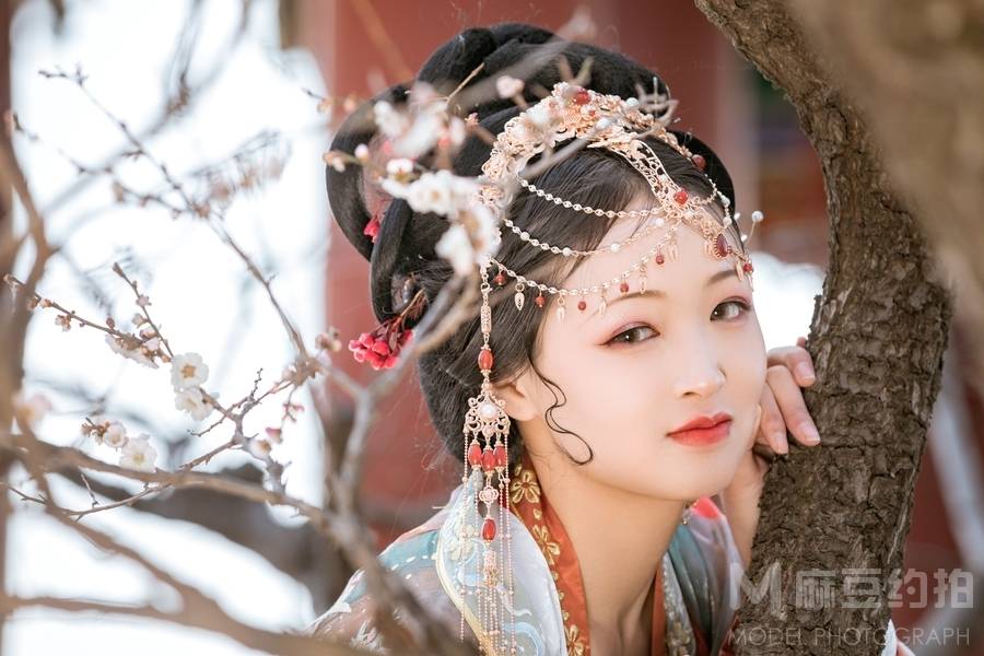 汉服模特