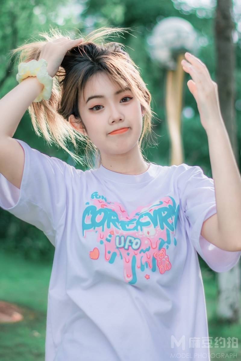 校园模特