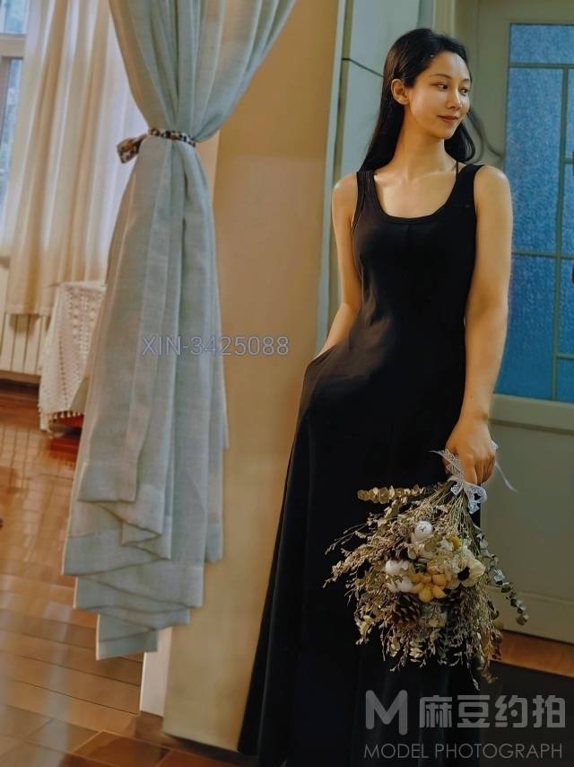 胶片模特