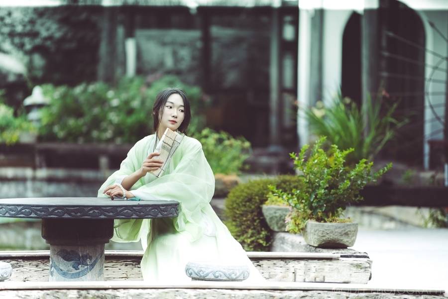 汉服模特