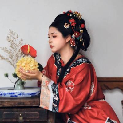 汉服模特
