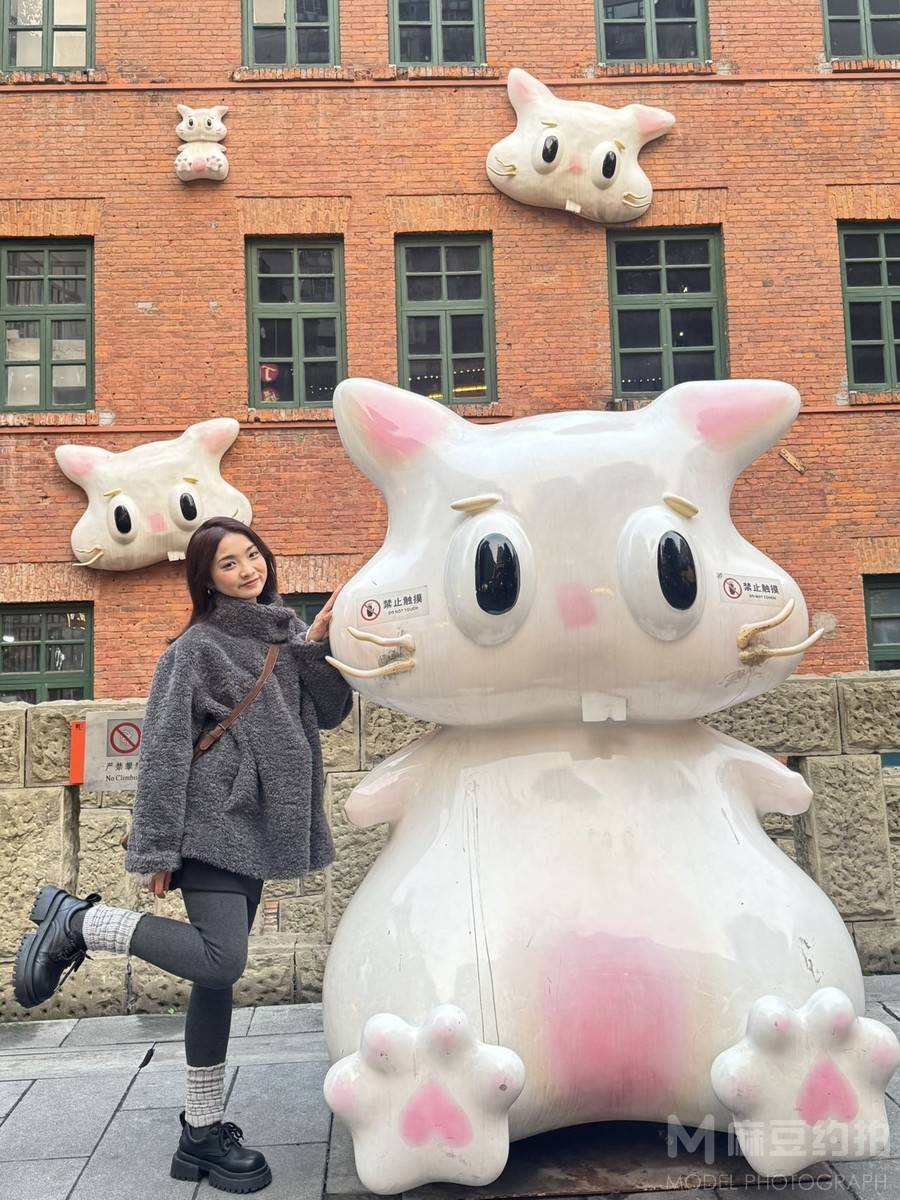 清新模特