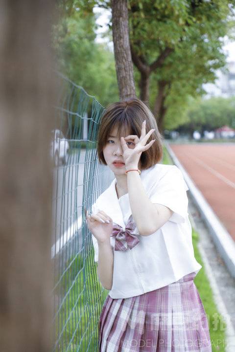 校园模特