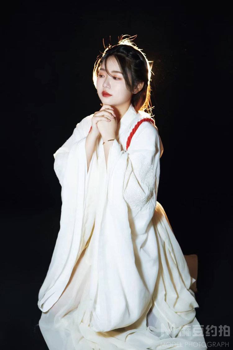 和服模特