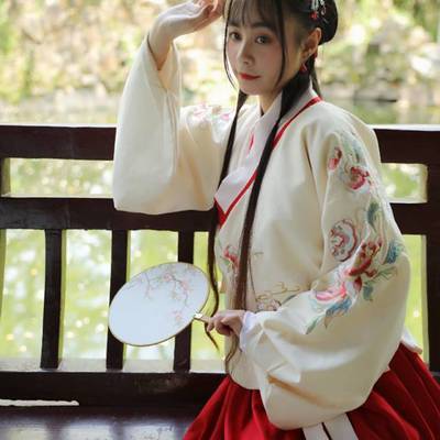 汉服模特