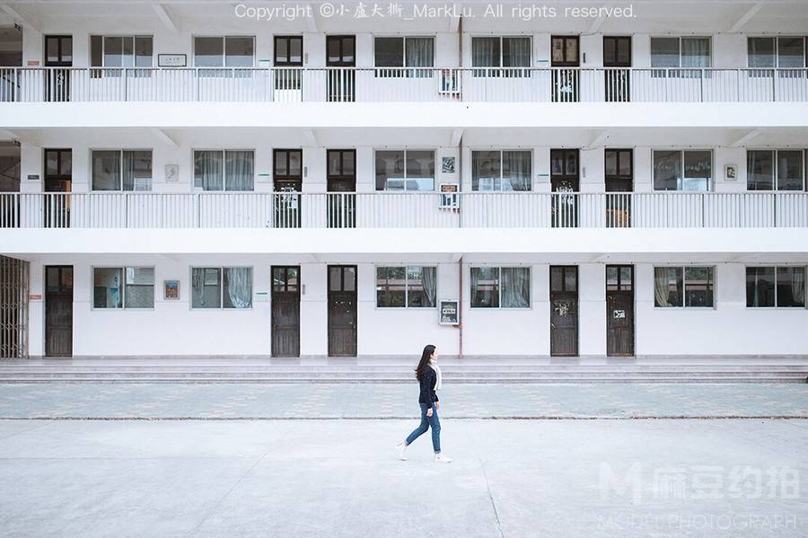 校园模特