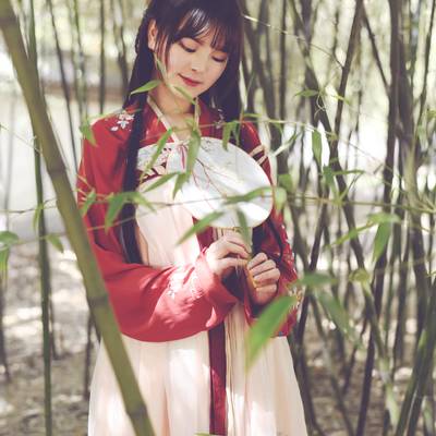 汉服模特