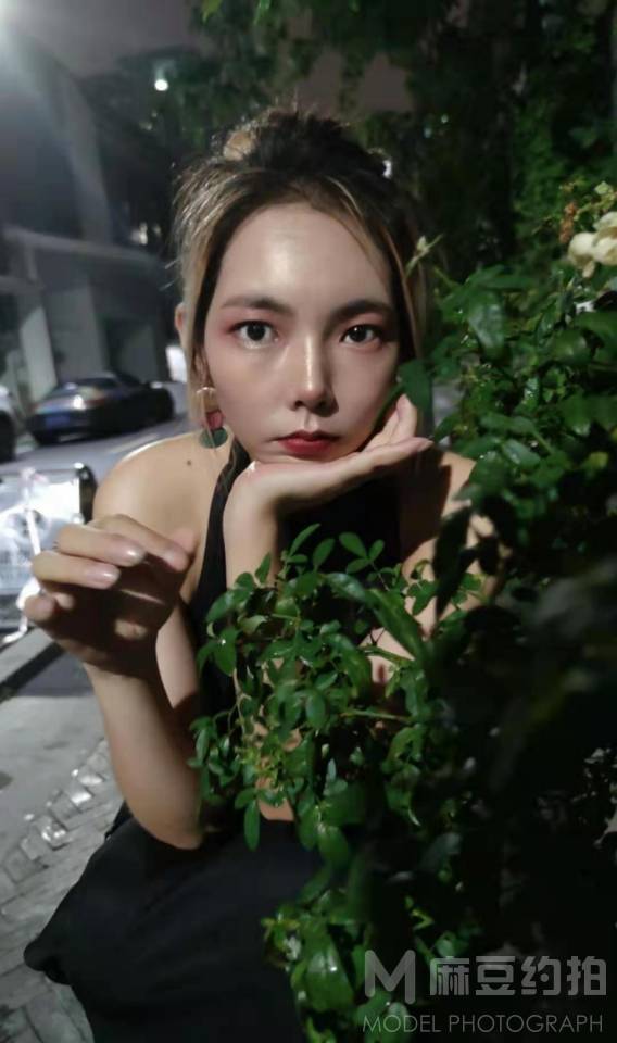 夜景模特