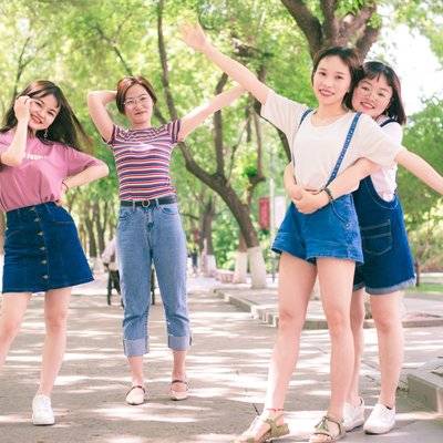 校园模特