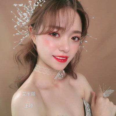 妆容模特