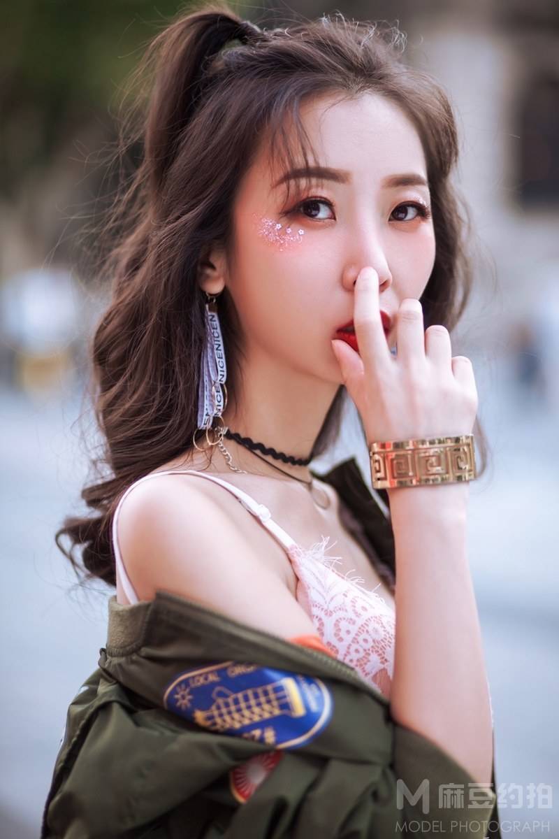 妆容模特