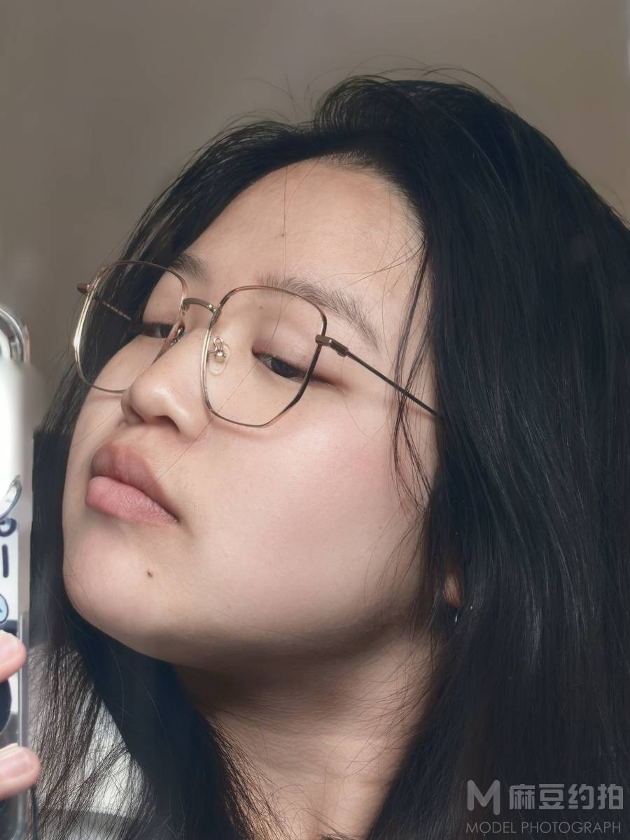 胶片模特