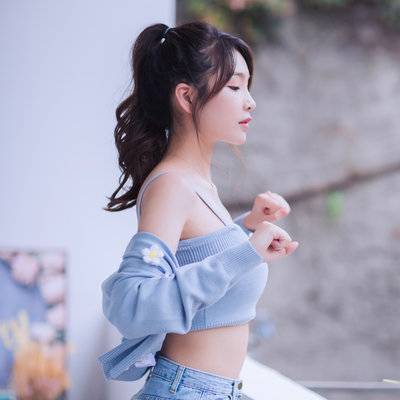 清新模特