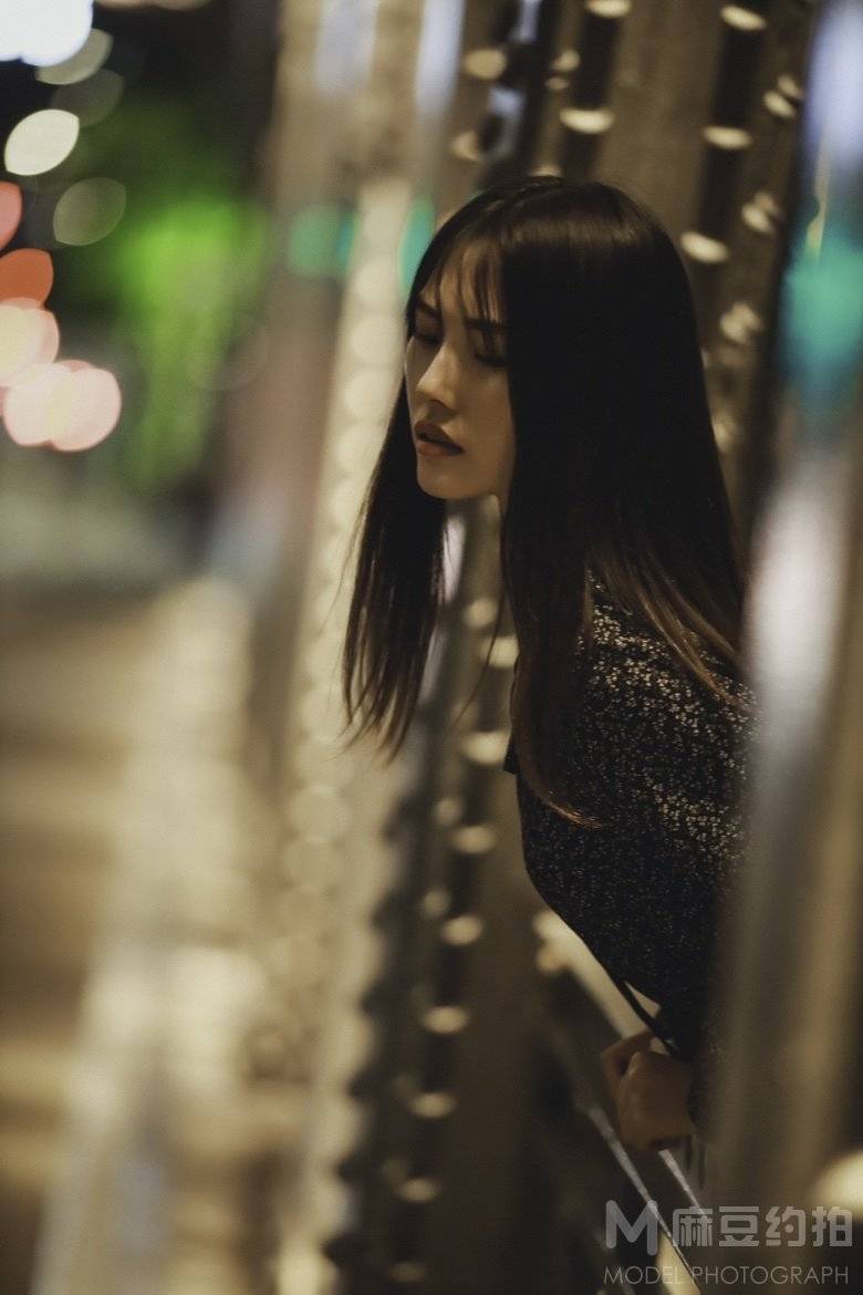 夜景模特