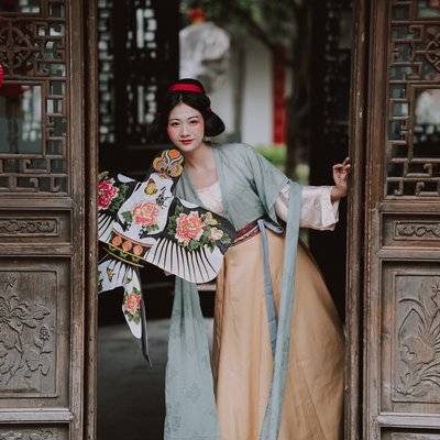 汉服模特