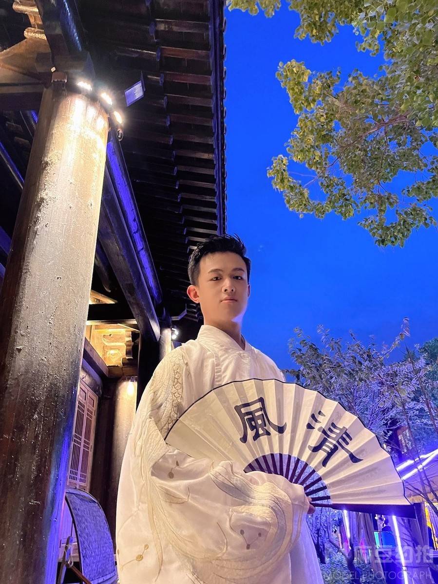 情侣模特