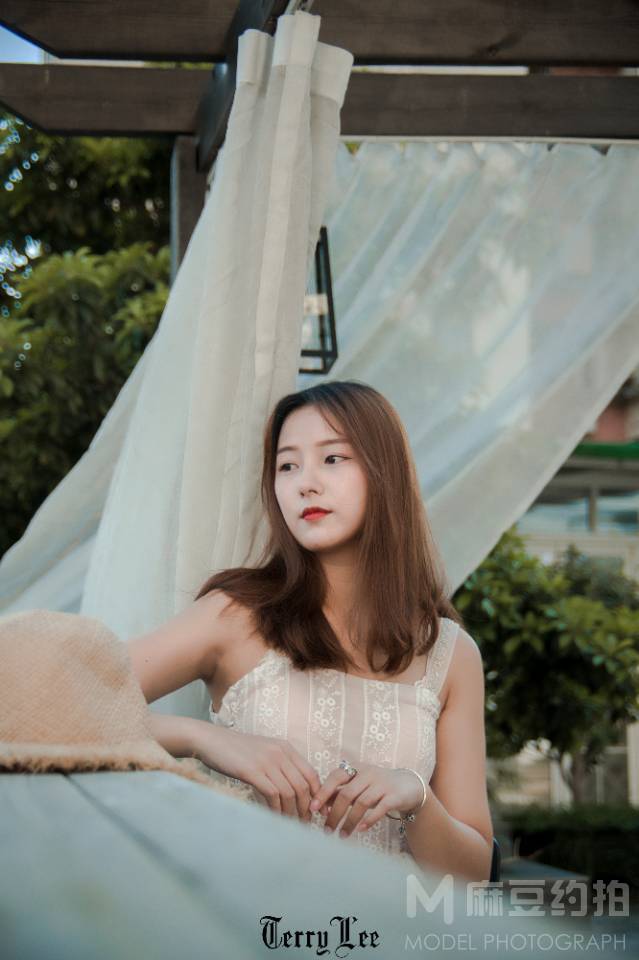 纪实模特