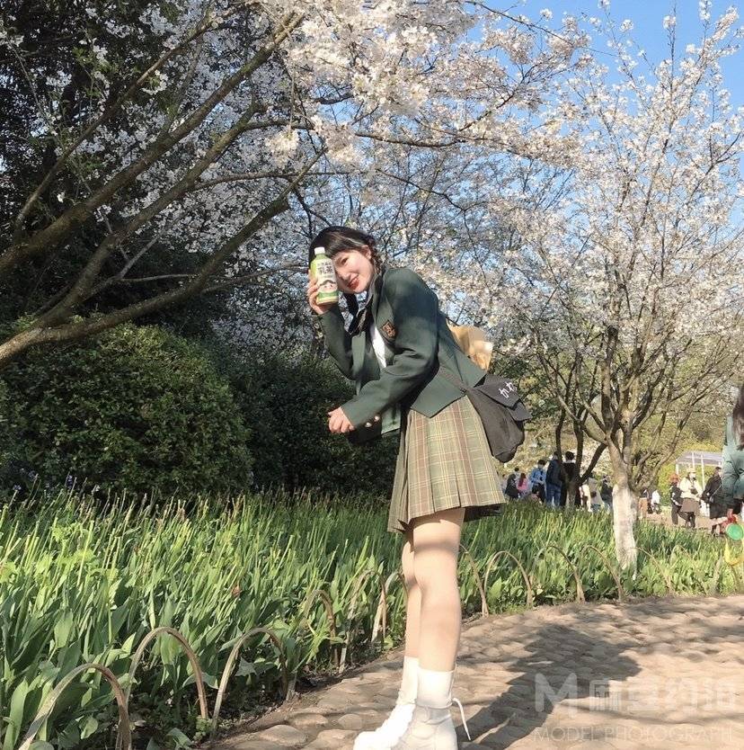 校园模特